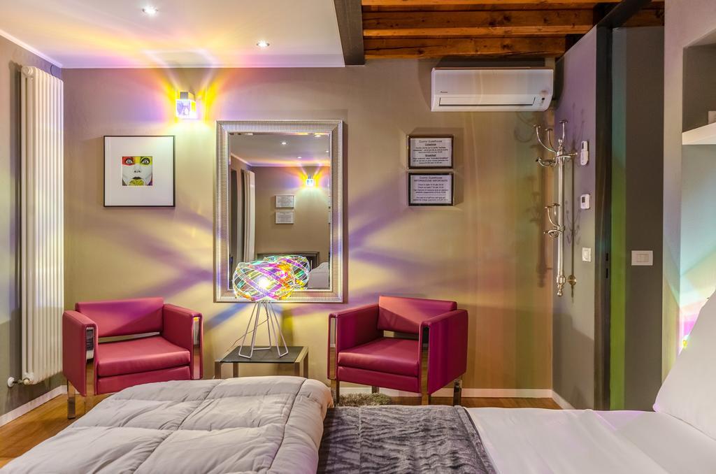 Duomo Guesthouse เปียเชนซา ห้อง รูปภาพ